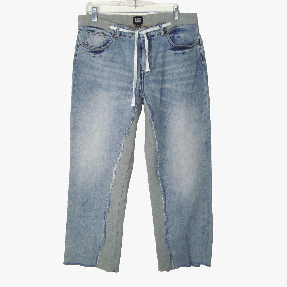 BDG Urban Outfitters Mid Rise Fleece Panel Cropped Jeans Size 29